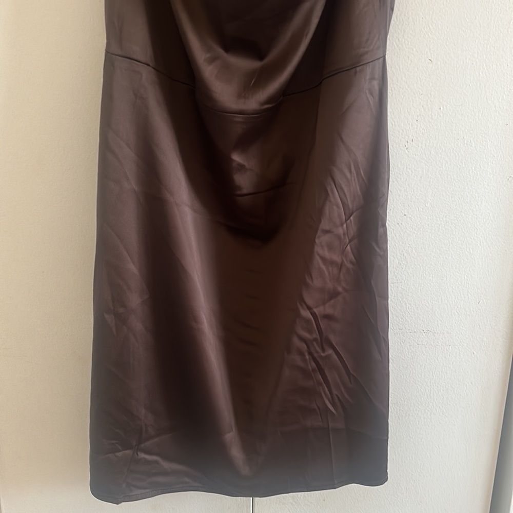 💥LAST ONENWT ASOS Parisian satin cami strap mini dress in chocolate brown - Picture 5 of 17